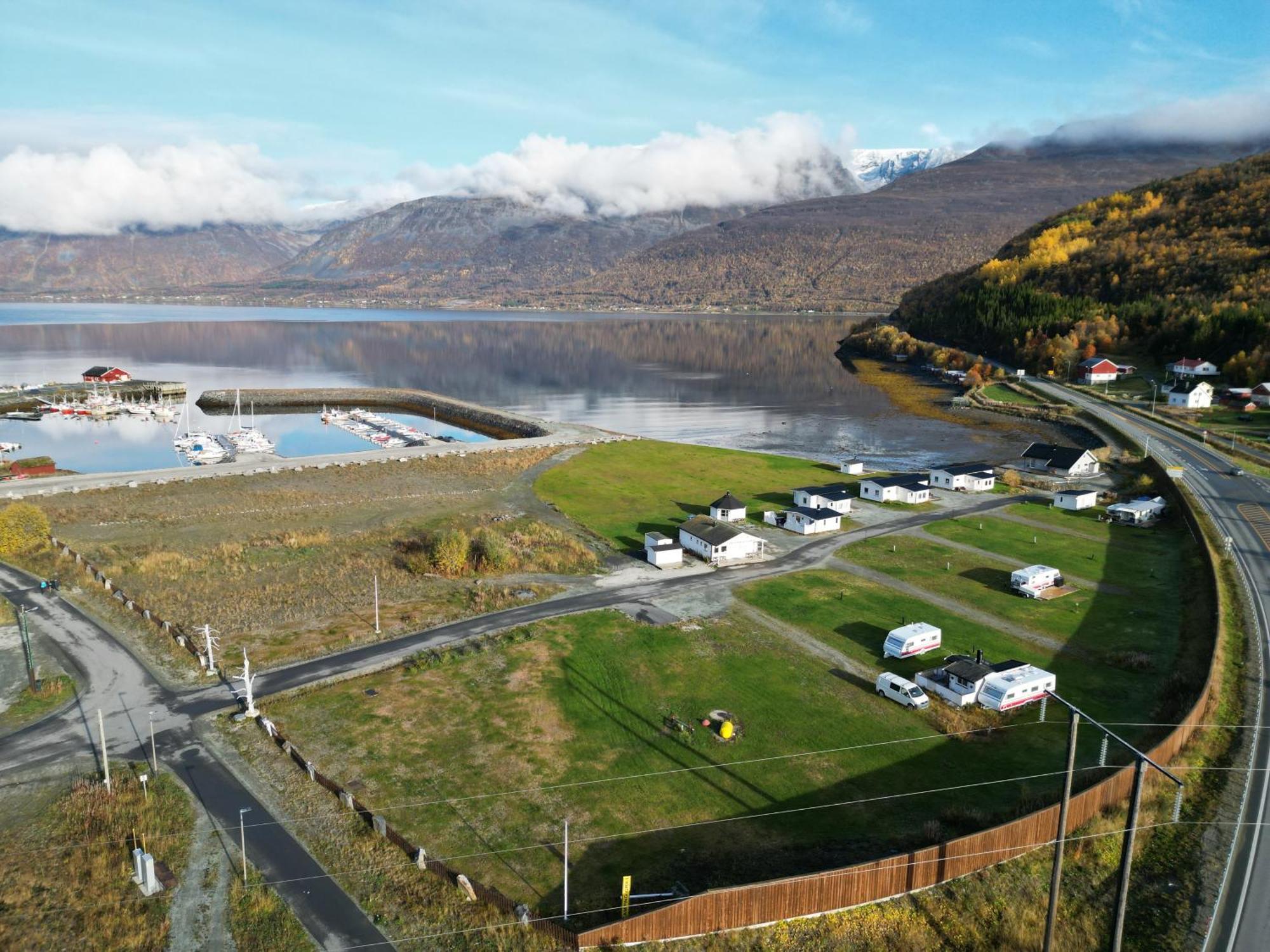Løkvollstranda camping As Samuelsberg Bagian luar foto