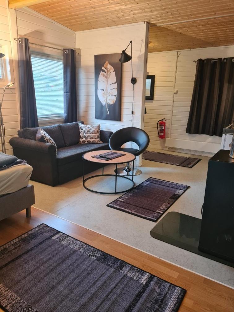 Løkvollstranda camping As Samuelsberg Ruang foto