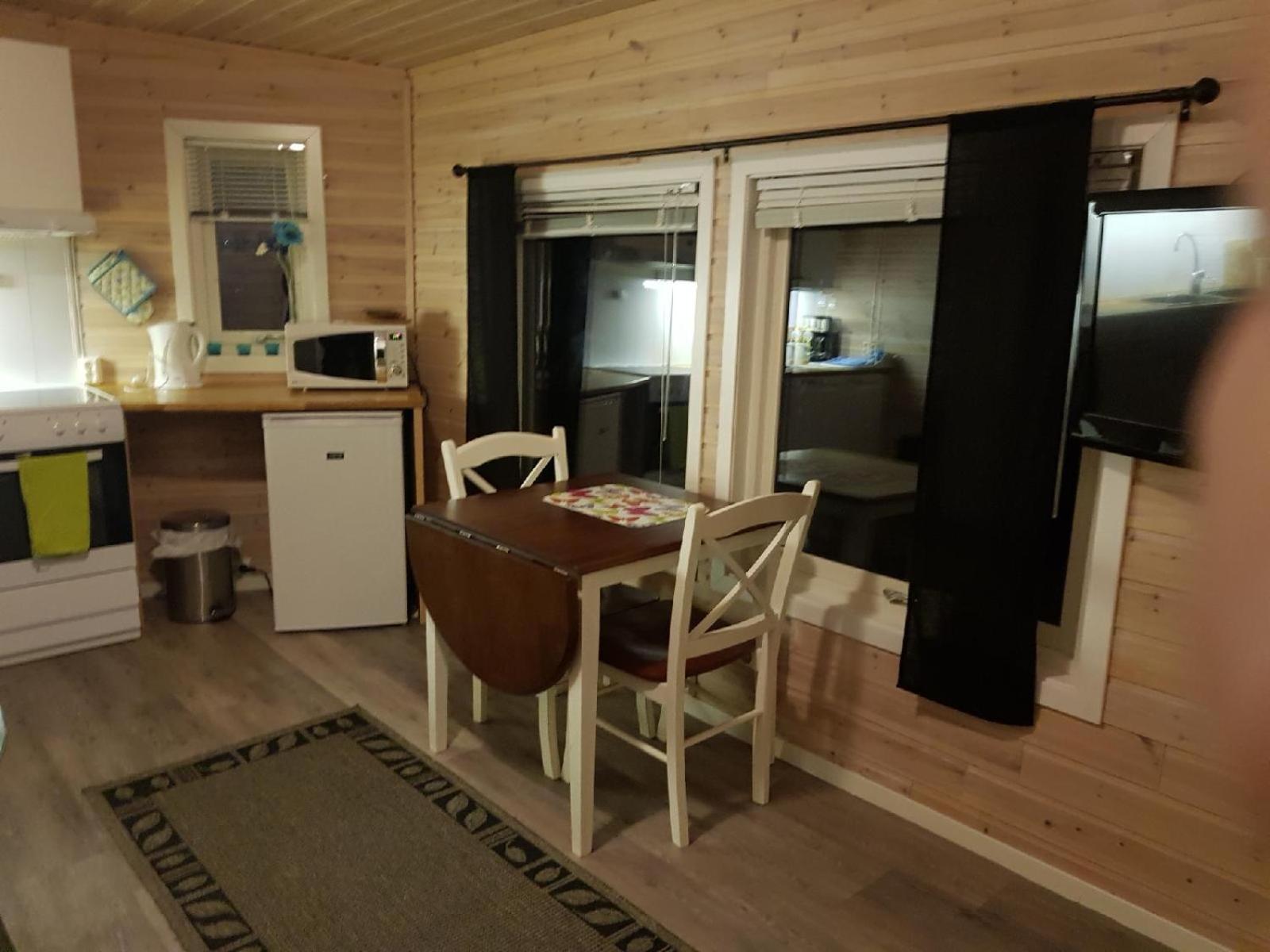 Løkvollstranda camping As Samuelsberg Ruang foto